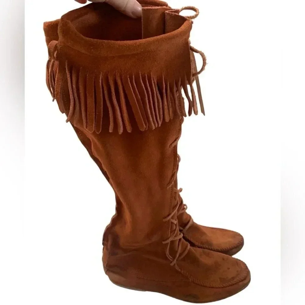 Minnetonka wear stains